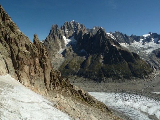 Klettern an den Envers des Aiguilles Chamonix