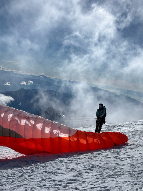 Flying off Mont Blanc