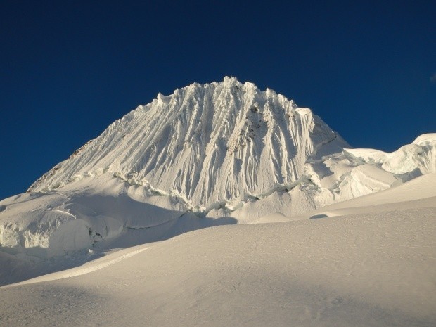 Peru Alpamayo 5947m
